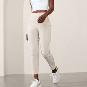 Athleta BROOKLYN MID RISE ANKLE PANT - size 10